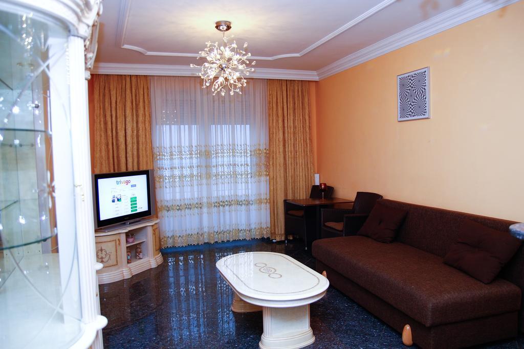 Club 218 Wellness Petra Apartman Siófok Exterior foto